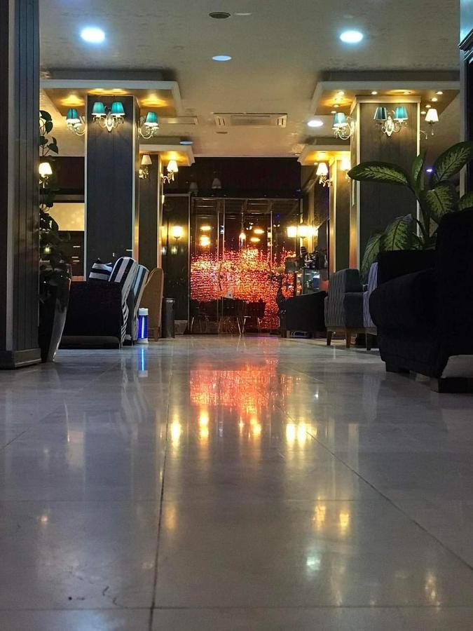 Hotel Sinaia Palace Erbil Exteriör bild